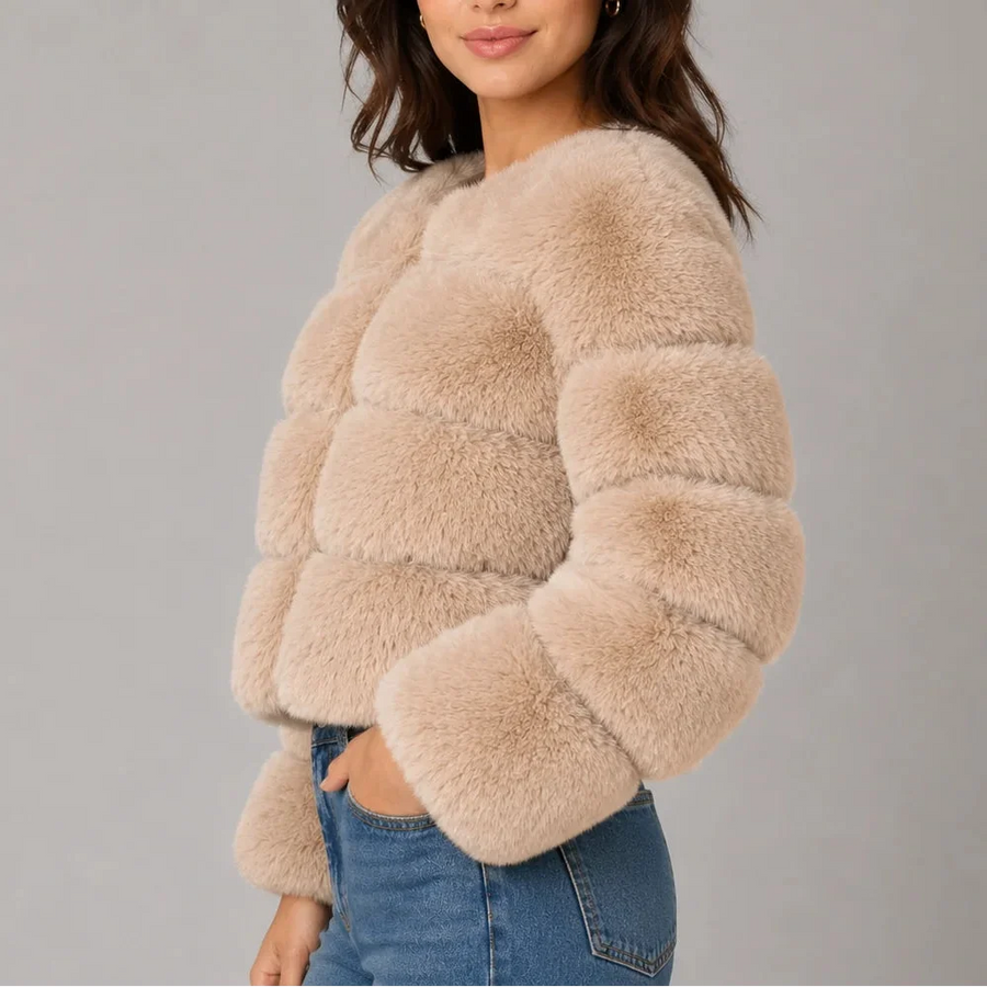 Women's Fluffy Oversized Jacket Cropped
