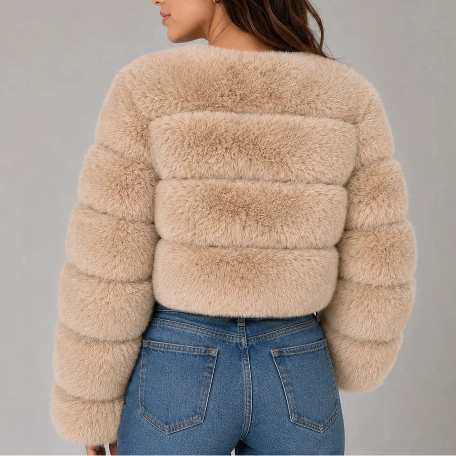 Women's Fluffy Oversized Jacket Cropped