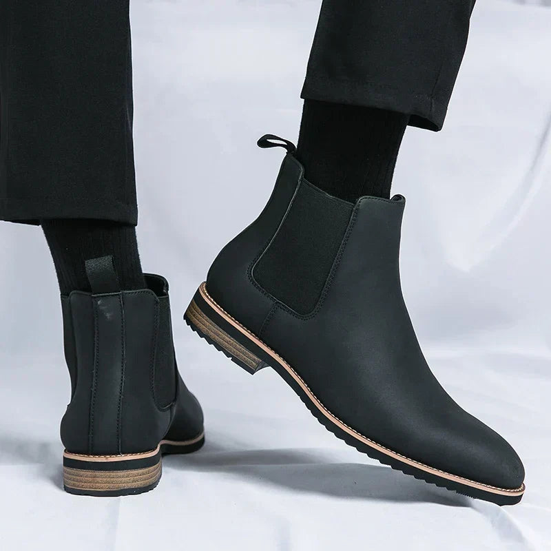 Women's Leather Chelsea Boots Lug Sole