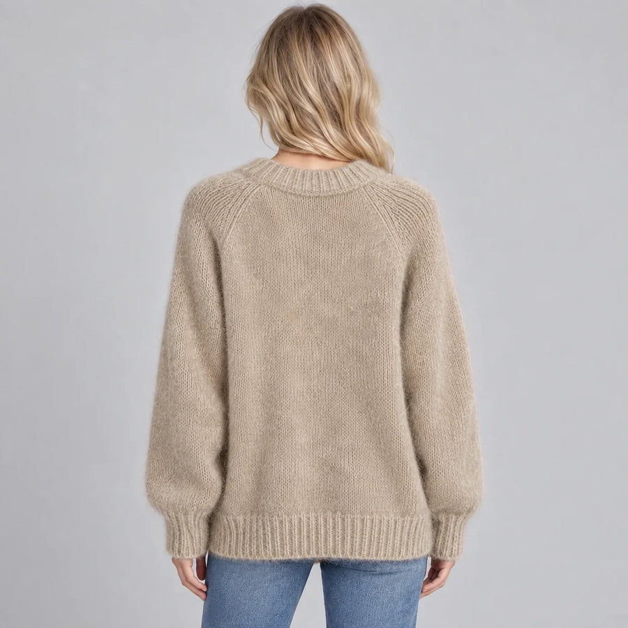 Women's Oversized Crew Neck Sweater | Ribbed Cuffs
